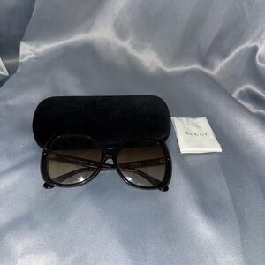 Gucci Black and Brown Sunglasses